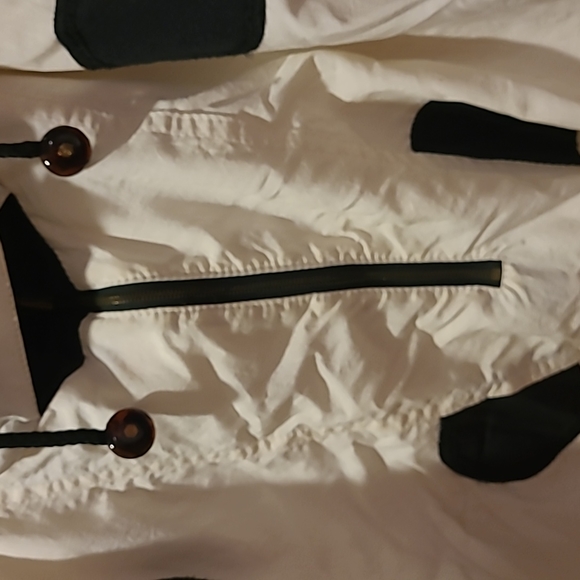 Bogner Ski Jacket, Ladies 14, Vintage, Ribbed Sleeves and bottom. Hood attached. - Picture 11 of 14